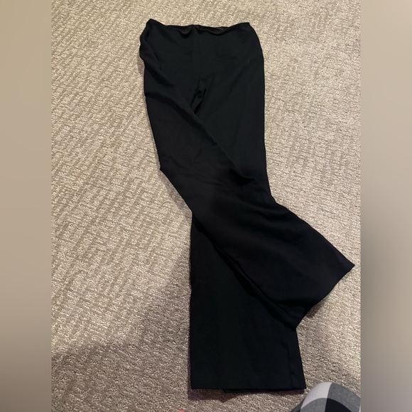 Black dress pants - Picture 2 of 4